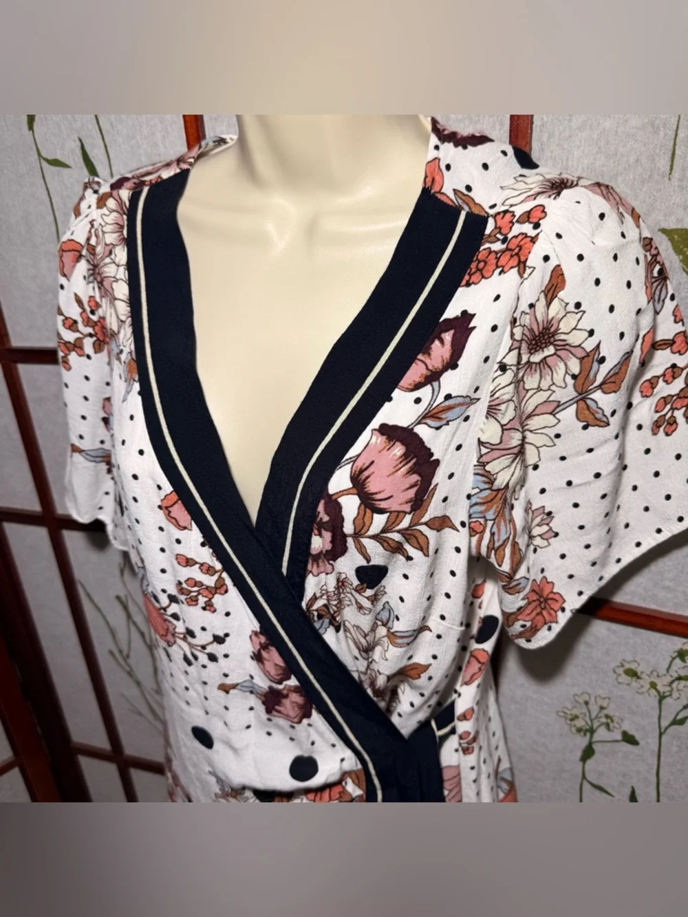Maeve by Anthropologie Aubrey Floral Wrap Style Women’s Dress Size 14 - Picture 3 of 10